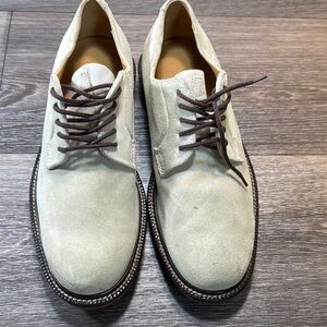 J. Crew Men's Cream Suede Oxfords size 7.5 (b235)